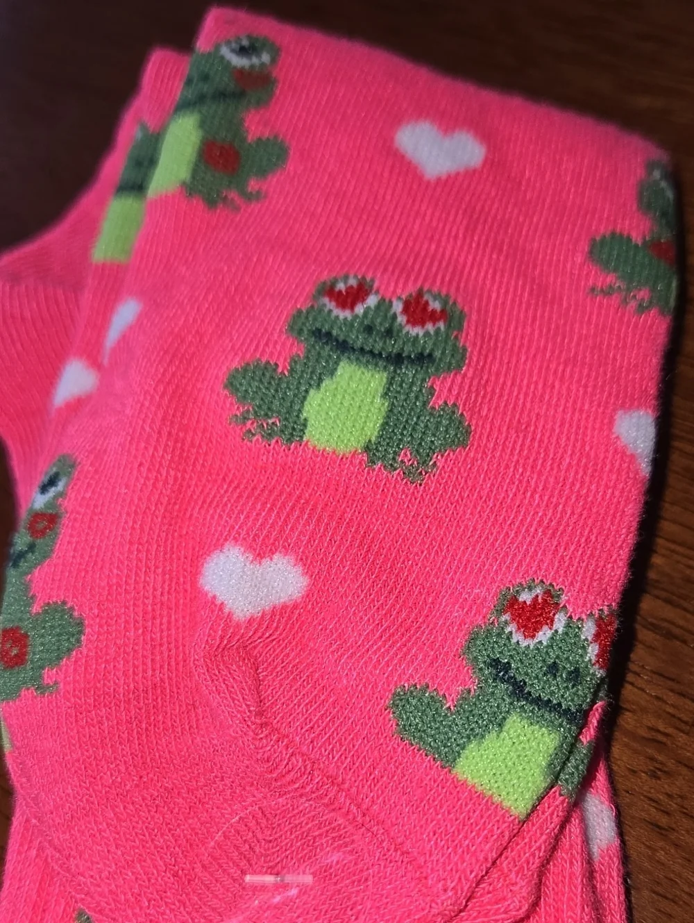 Pink Frog Green Crew Socks New Accessory Womens